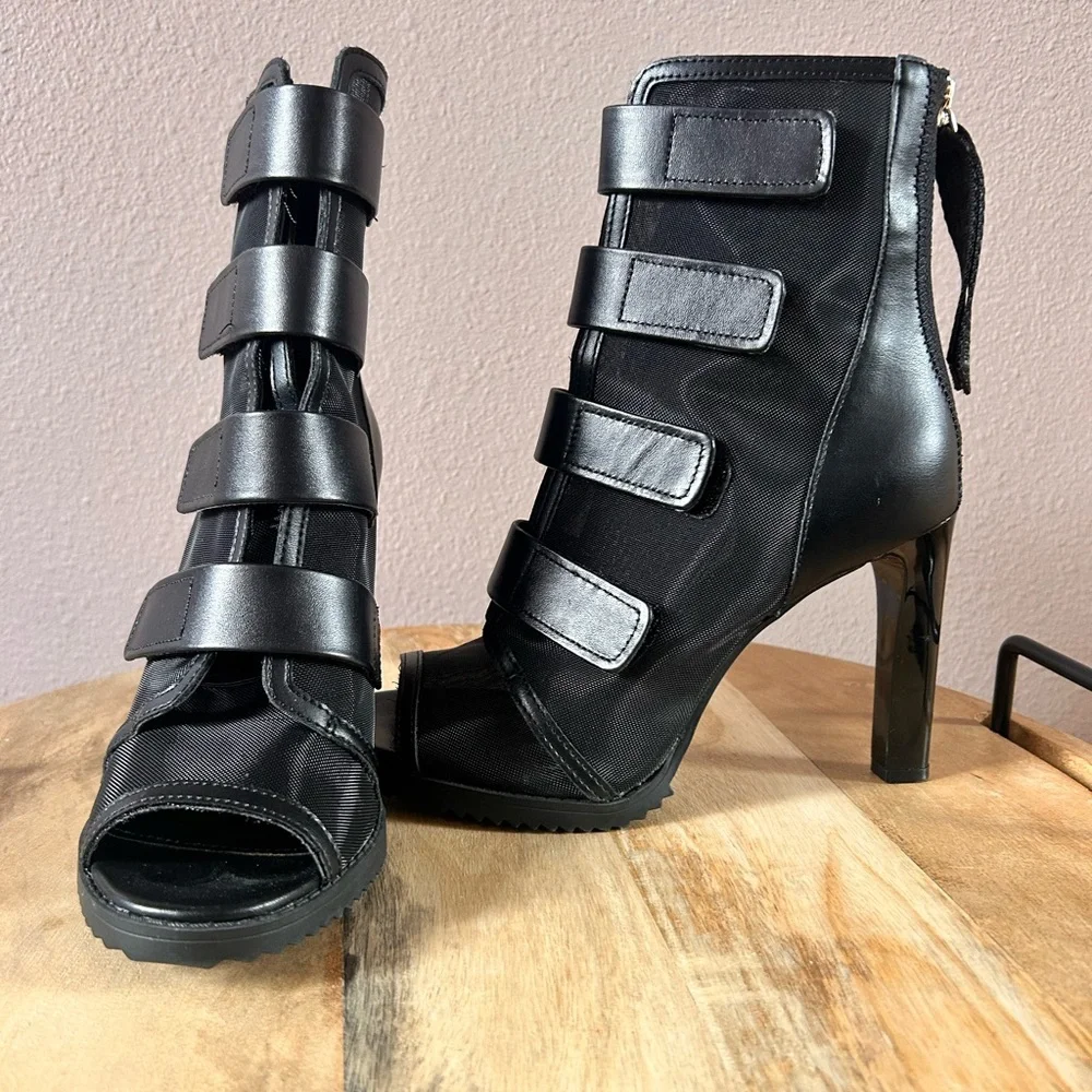 DKNY Black 4in heels with Velcro straps - Picture 3 of 8